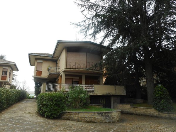 casa indipendente in affitto a Gallicano nel Lazio