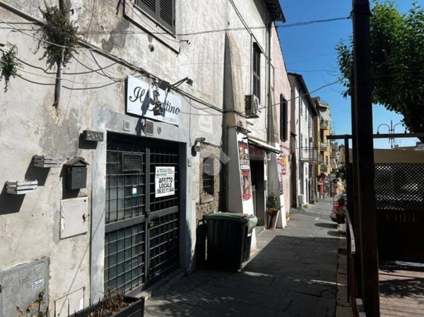 negozio in affitto a Genzano di Roma