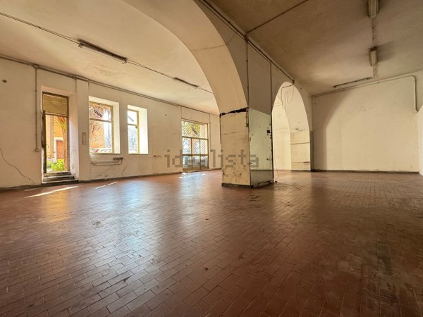 locale di sgombero in affitto a Genzano di Roma