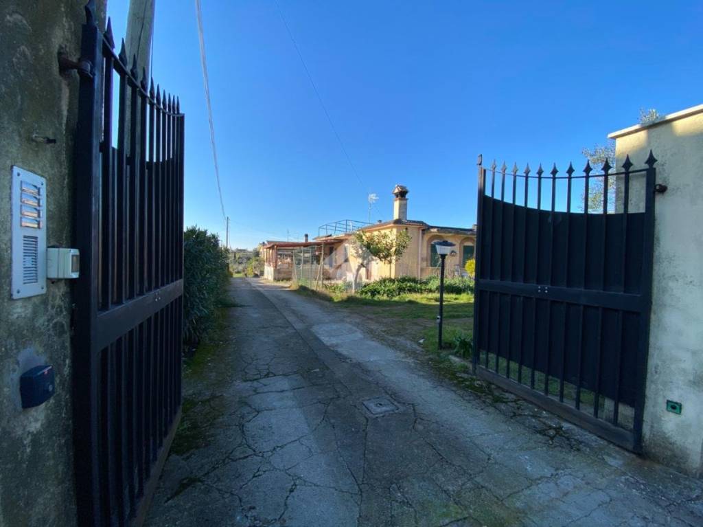 appartamento in affitto a Genzano di Roma in zona Muti