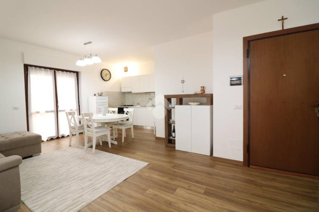 appartamento in affitto a Genzano di Roma