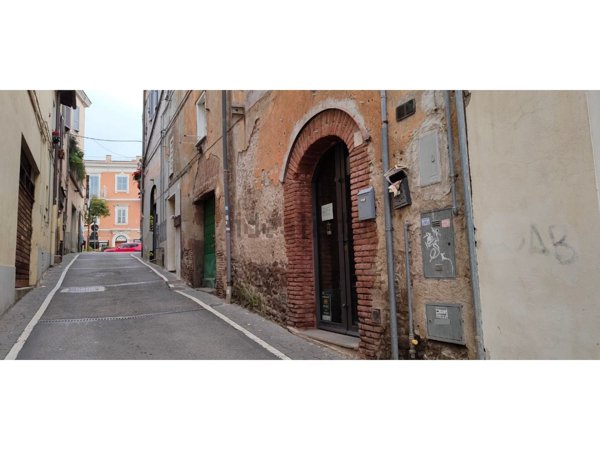 ufficio in affitto a Genzano di Roma