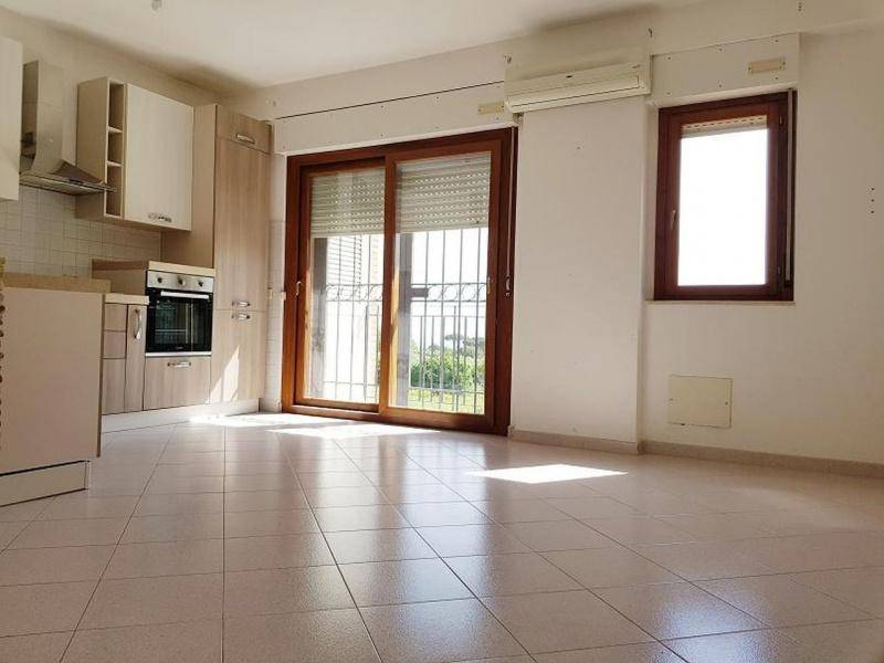 appartamento in affitto a Genzano di Roma