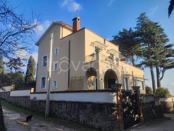 casa indipendente in affitto a Genzano di Roma
