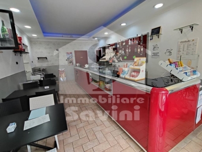 negozio in affitto a Genzano di Roma