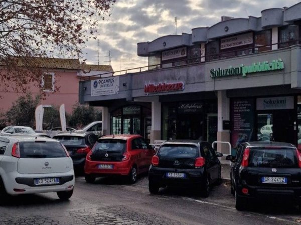 ufficio in affitto a Genzano di Roma