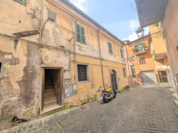 appartamento in affitto a Genzano di Roma