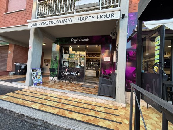 negozio in affitto a Genzano di Roma
