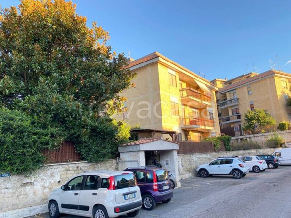 appartamento in affitto a Genzano di Roma