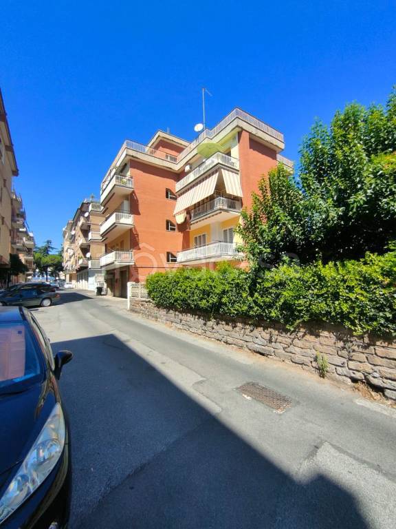 appartamento in affitto a Genzano di Roma