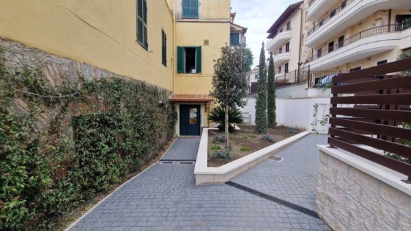 appartamento in affitto a Grottaferrata