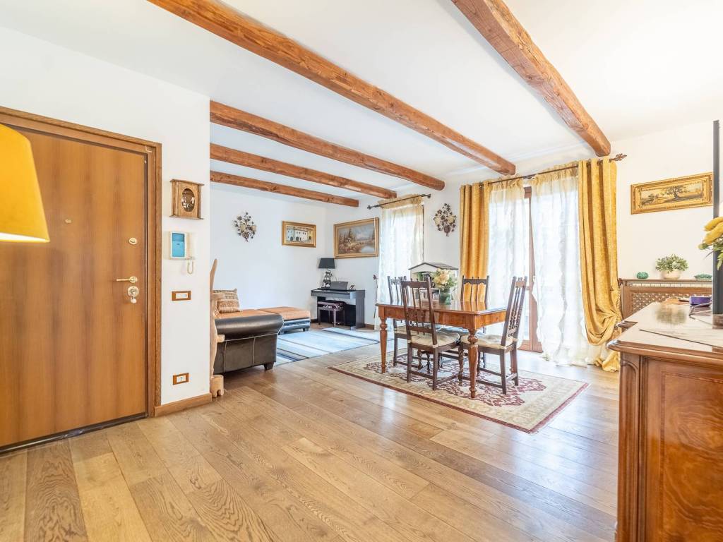 appartamento in affitto a Grottaferrata