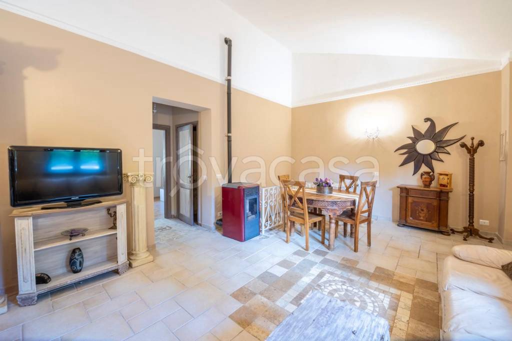appartamento in affitto a Grottaferrata