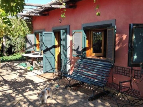 casa indipendente in affitto a Grottaferrata