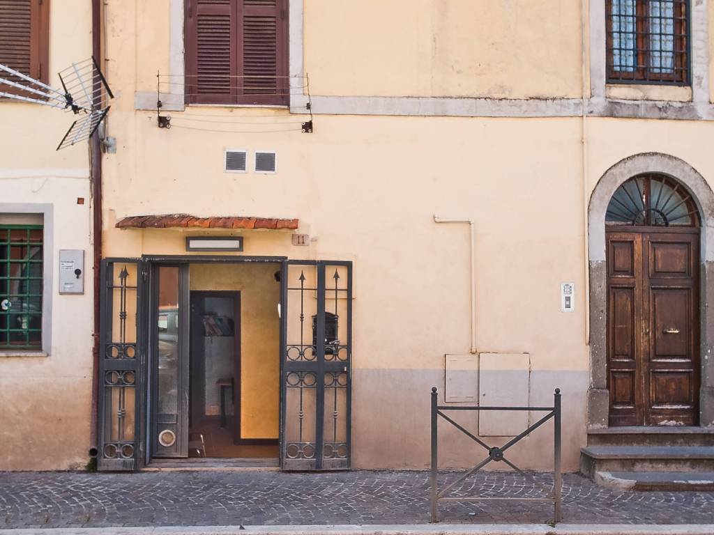 negozio in affitto a Grottaferrata
