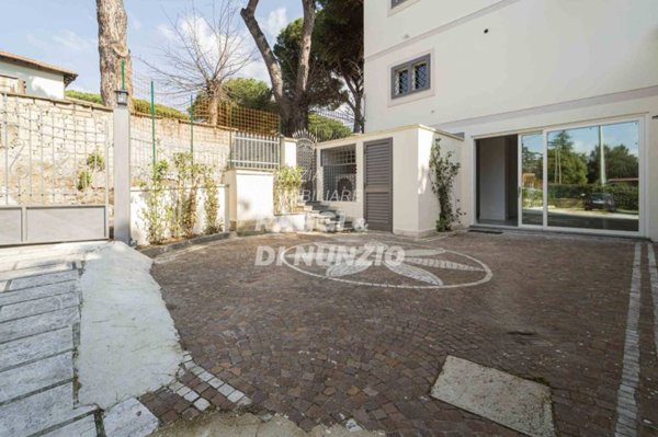 appartamento in affitto a Grottaferrata in zona Molara
