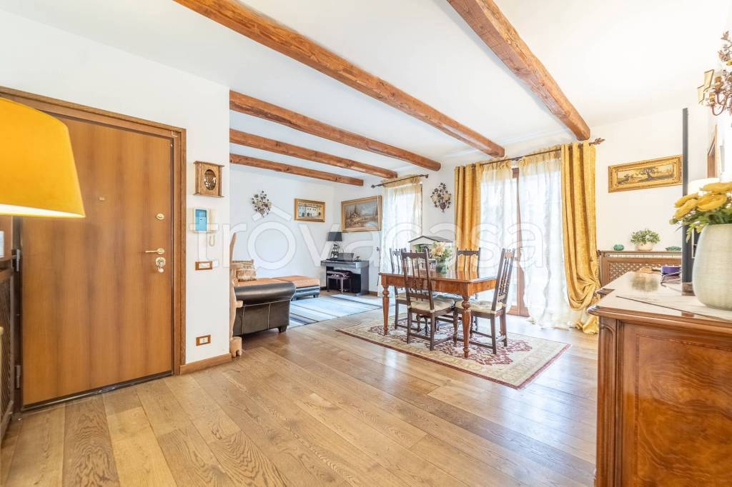 appartamento in affitto a Grottaferrata