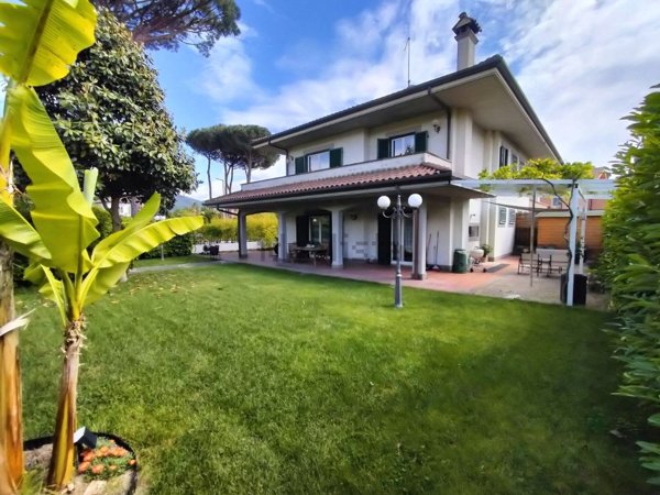 casa indipendente in affitto a Grottaferrata