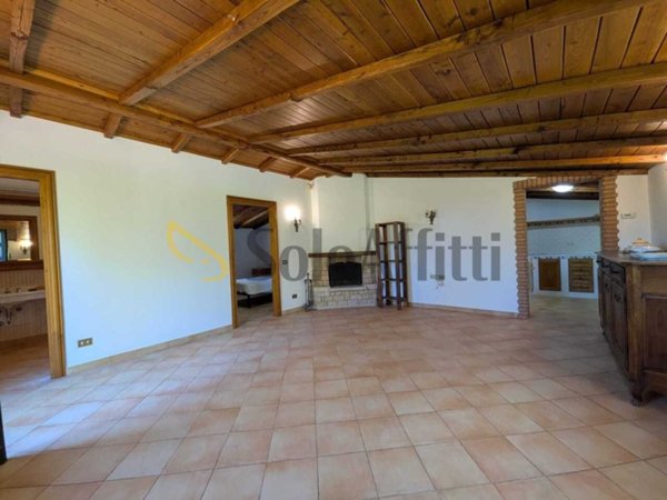 casa indipendente in affitto a Grottaferrata