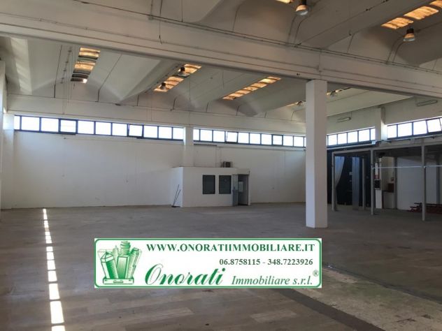 ufficio in affitto a Guidonia Montecelio in zona Guidonia