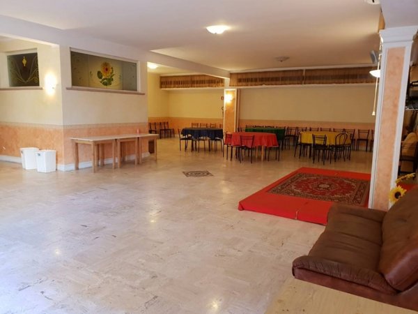 locale commerciale in affitto a Guidonia Montecelio in zona Villanova