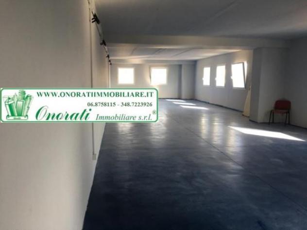 ufficio in affitto a Guidonia Montecelio in zona Guidonia