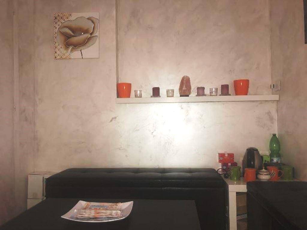 negozio in affitto a Guidonia Montecelio in zona Guidonia