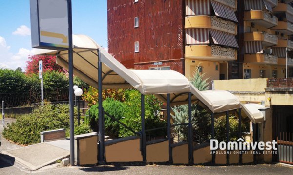negozio in affitto a Guidonia Montecelio
