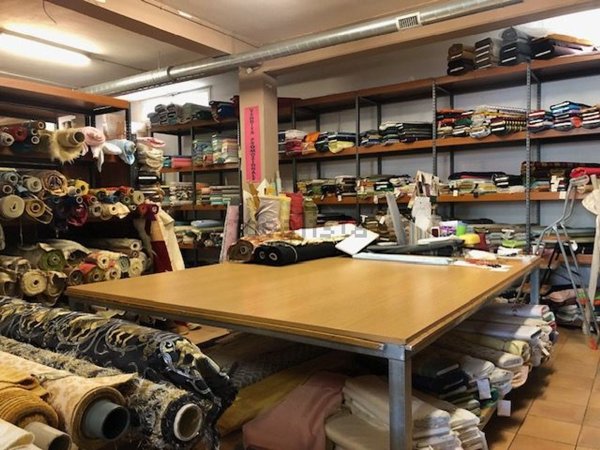 negozio in affitto a Guidonia Montecelio