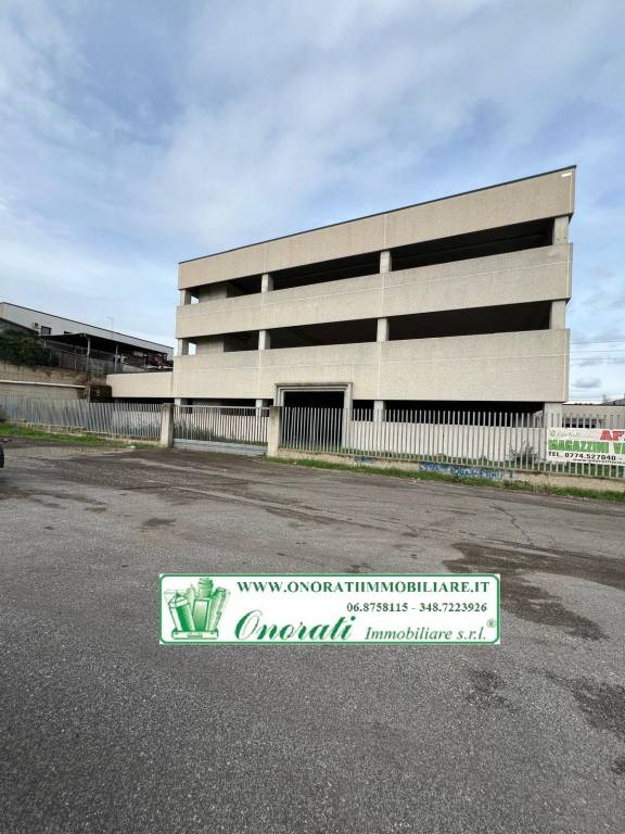 capannone in affitto a Guidonia Montecelio