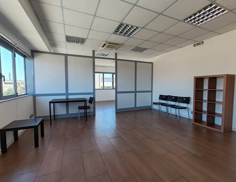 ufficio in affitto a Guidonia Montecelio