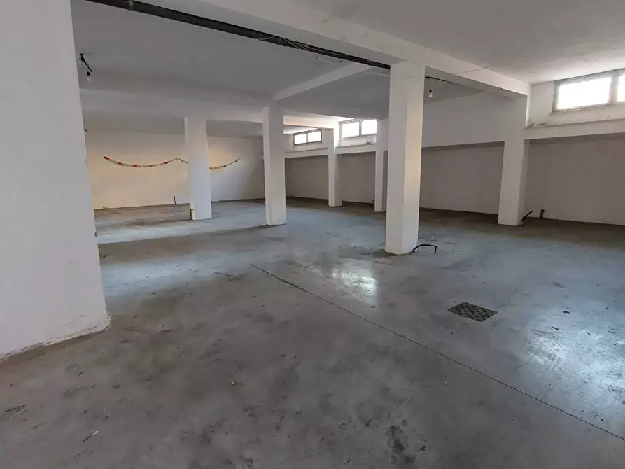 locale di sgombero in affitto a Guidonia Montecelio in zona Colle Fiorito