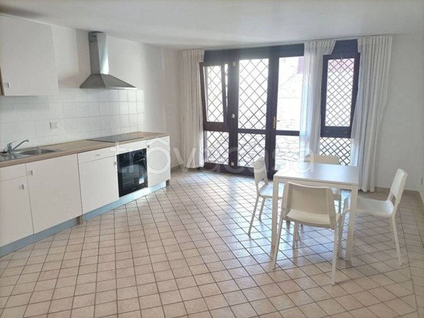 appartamento in affitto a Guidonia Montecelio in zona Marco Simone