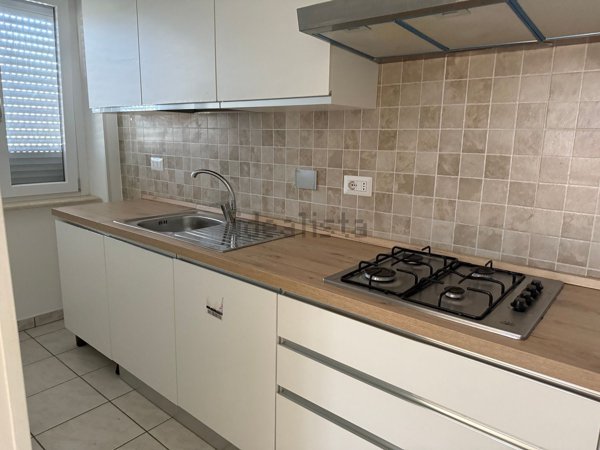 appartamento in affitto a Guidonia Montecelio in zona Villanova