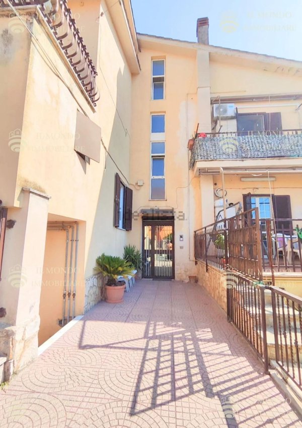 appartamento in affitto a Guidonia Montecelio in zona Guidonia