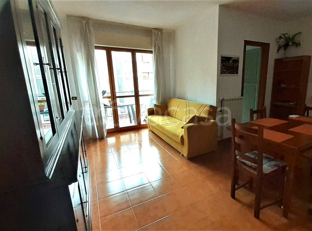 appartamento in affitto a Guidonia Montecelio in zona Montecelio
