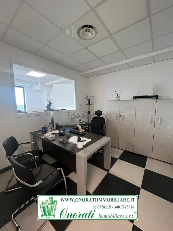ufficio in affitto a Guidonia Montecelio
