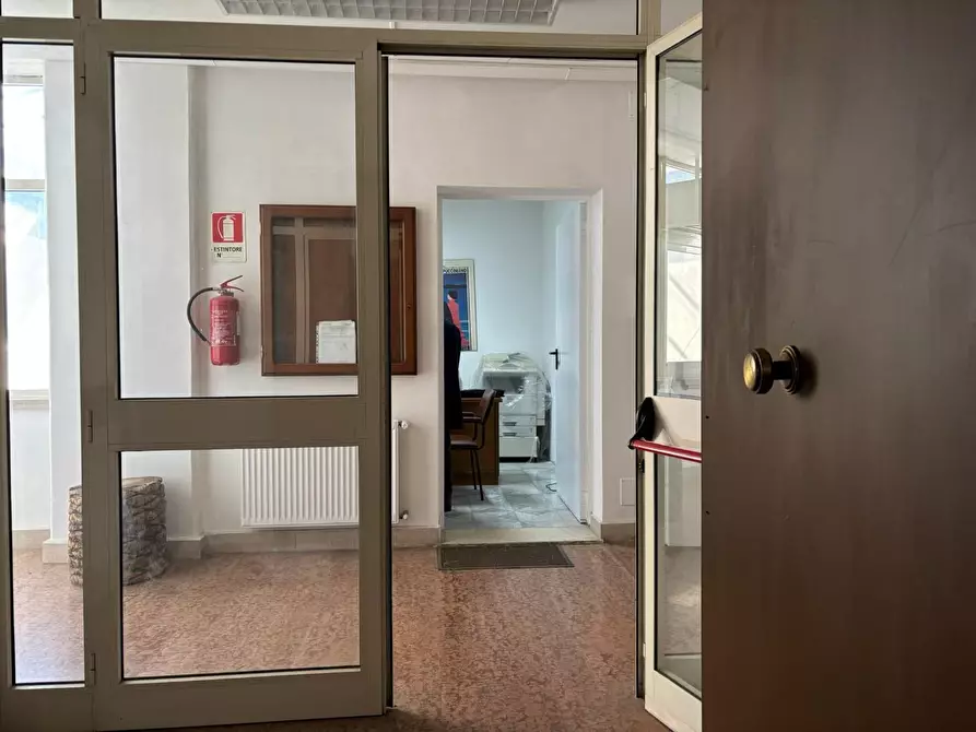 ufficio in affitto a Guidonia Montecelio