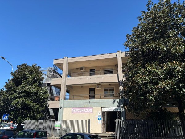 ufficio in affitto a Guidonia Montecelio