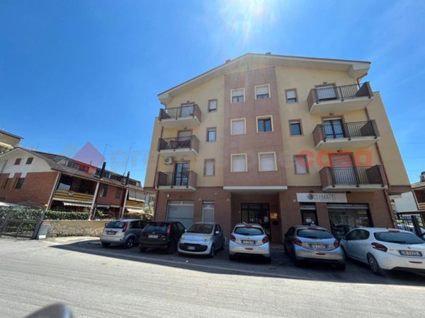 appartamento in affitto a Guidonia Montecelio in zona Guidonia