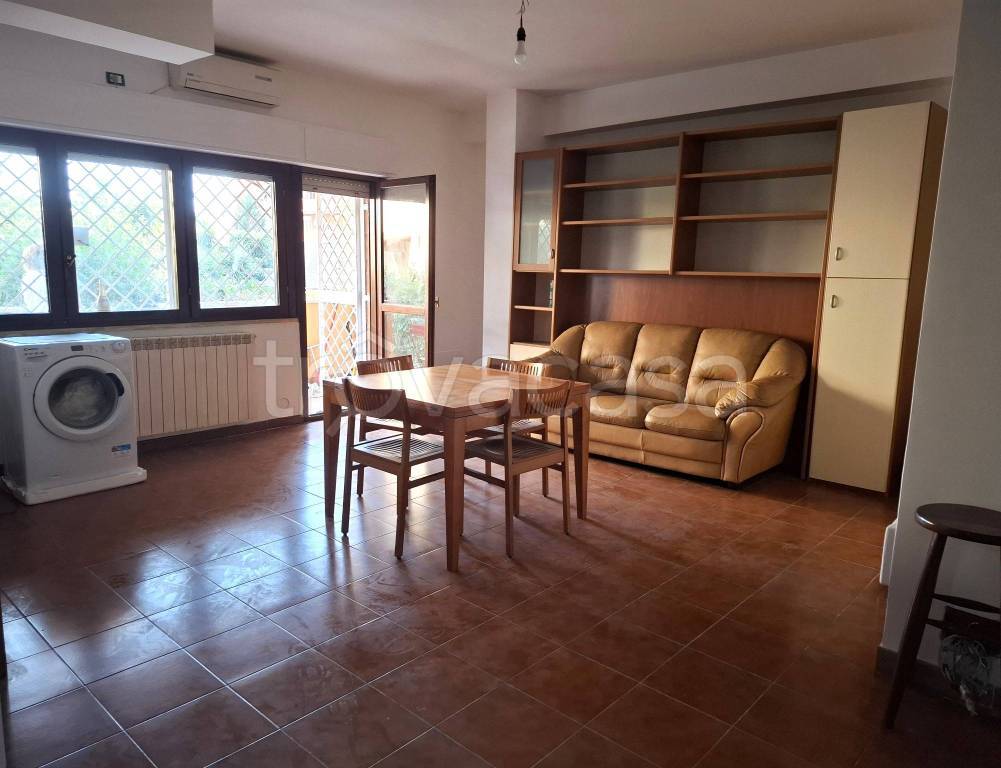 appartamento in affitto a Guidonia Montecelio in zona Montecelio