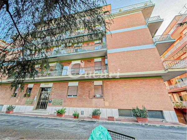 appartamento in affitto a Guidonia Montecelio
