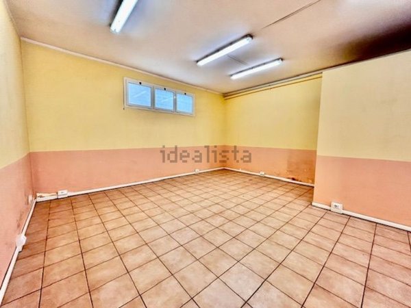 locale commerciale in affitto a Guidonia Montecelio in zona Guidonia