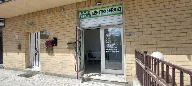 ufficio in affitto a Guidonia Montecelio in zona Villanova