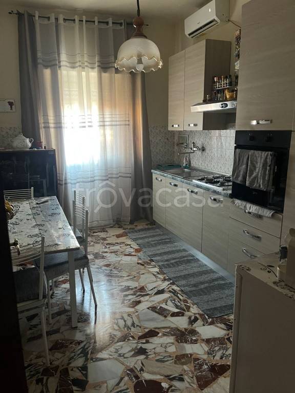 appartamento in affitto a Guidonia Montecelio in zona Villanova