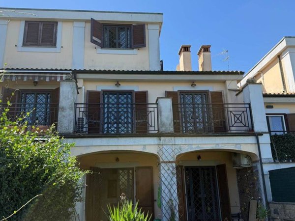 casa indipendente in affitto a Guidonia Montecelio in zona Marco Simone