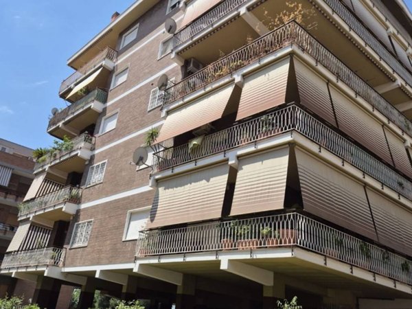 appartamento in affitto a Guidonia Montecelio in zona Colleverde