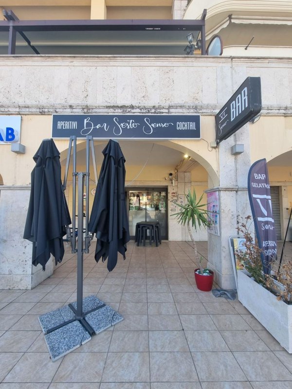 negozio in affitto a Guidonia Montecelio