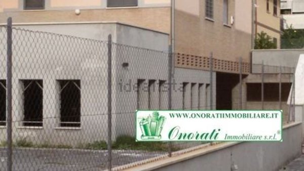 locale di sgombero in affitto a Guidonia Montecelio in zona Guidonia