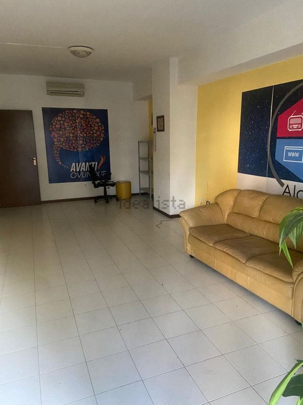 ufficio in affitto a Guidonia Montecelio